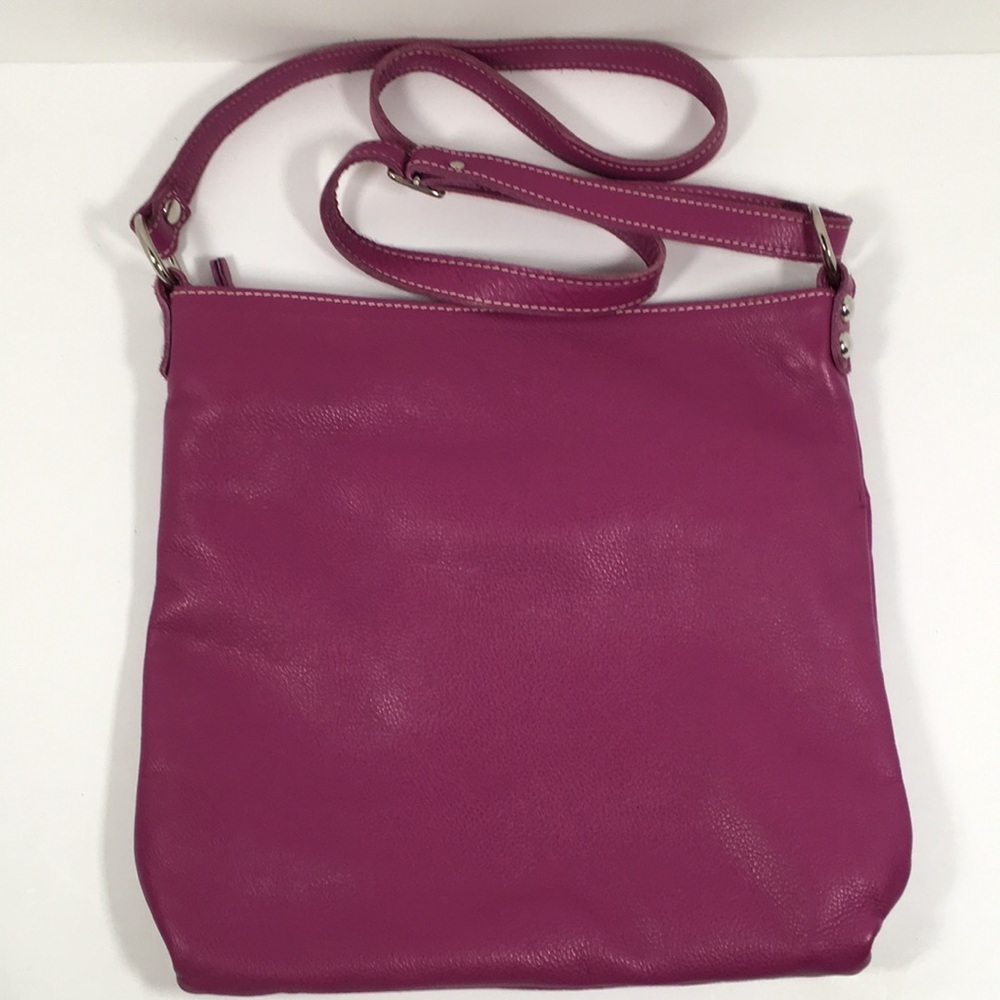 Sleek Women’s Crossbody Bag in purple.